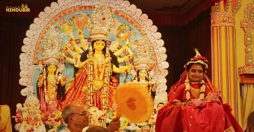 মহা অষ্টমী দুর্গাপূজার প্রধান দিন, কুমারী পূজা ও দুর্গাপূজার তৃতীয় দিন